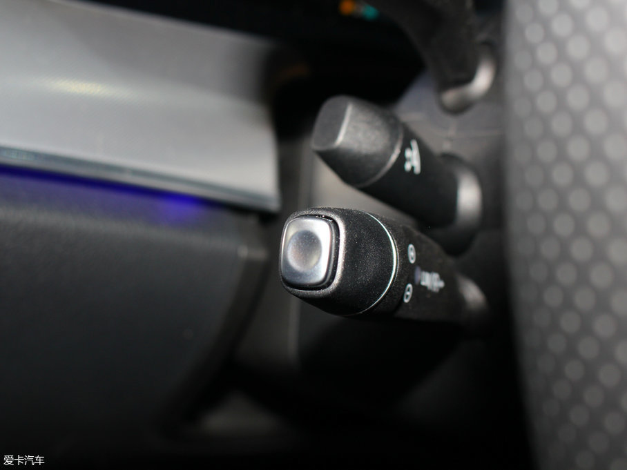 2017��YE��(j��)�p�T E 200 Coupe 4MATIC