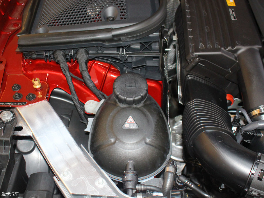 2017��YE���p�T E 200 Coupe 4MATIC