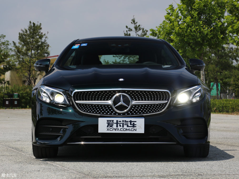 2017��YE���p�T E 300 Coupe