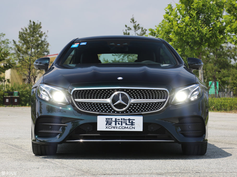 2017��YE���p�T E 300 Coupe