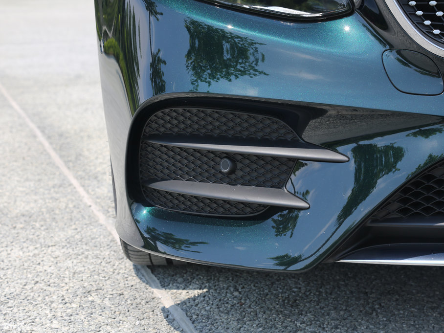 2017��YE���p�T E 300 Coupe