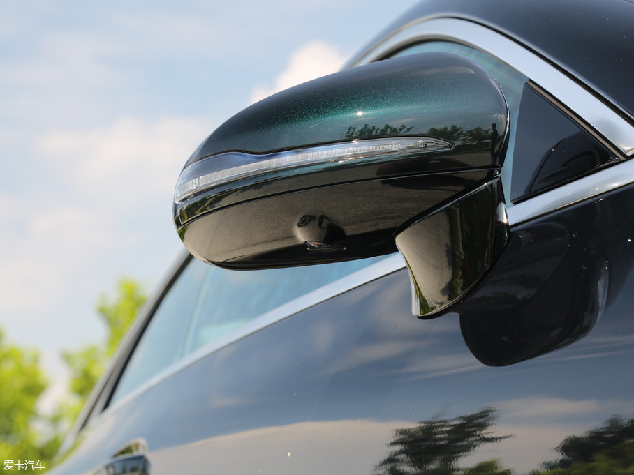 2017��YE���p�T E 300 Coupe