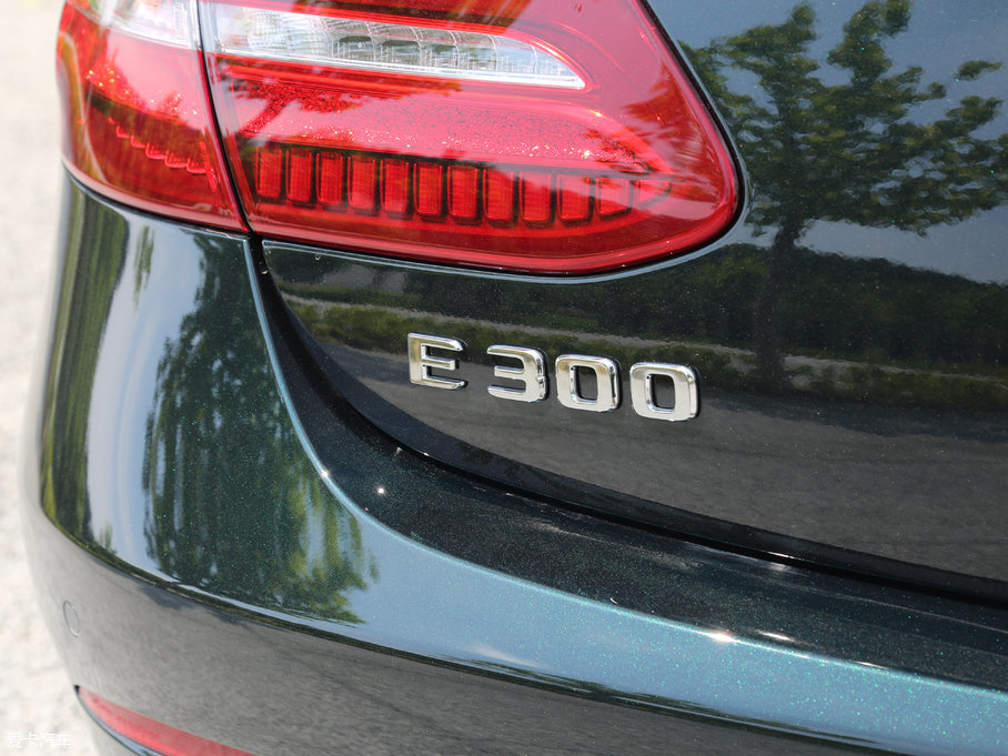 2017E˫ E 300 Coupe