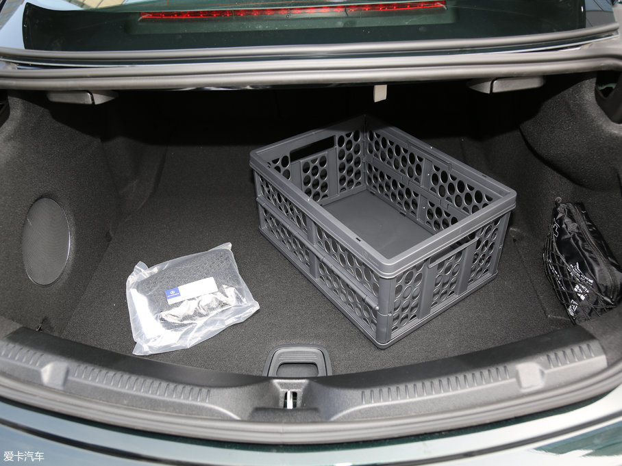 2017��YE���p�T E 300 Coupe