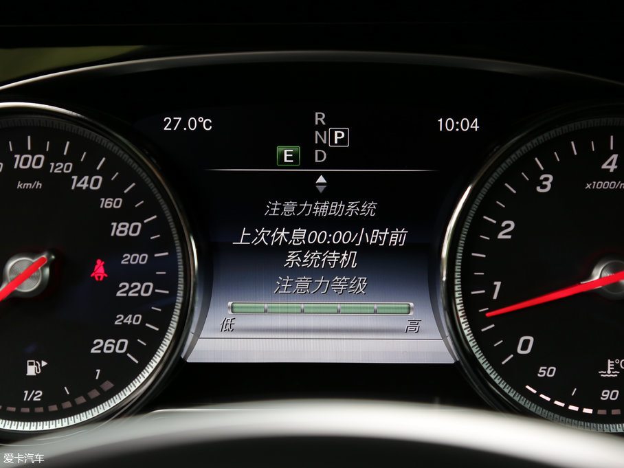 2017��YE���p�T E 300 Coupe