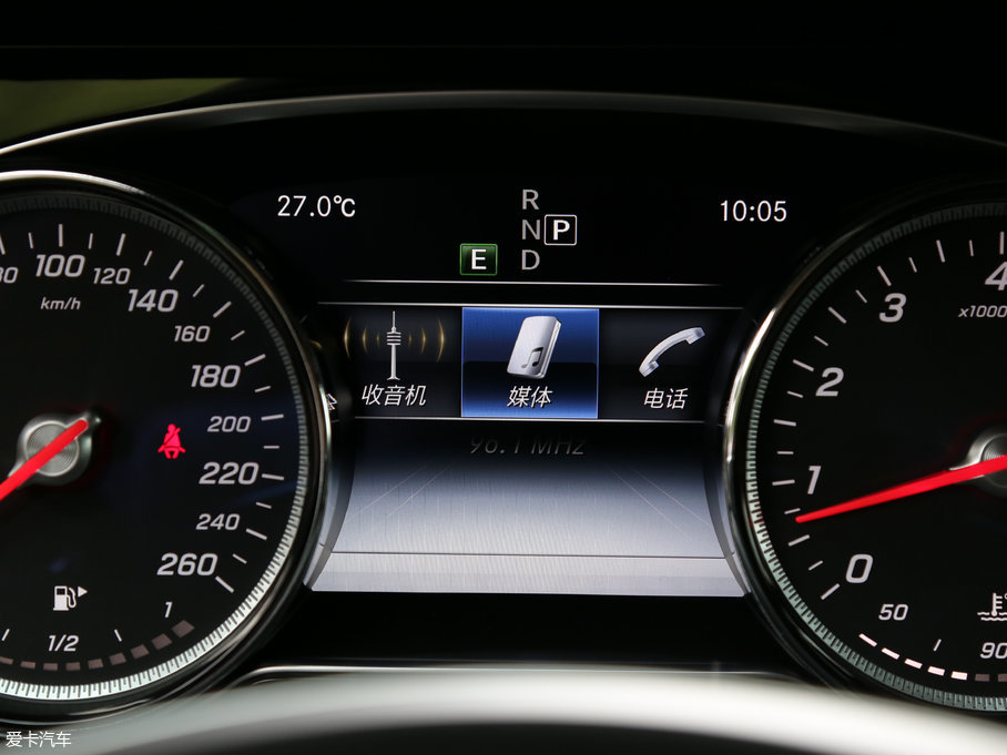 2017��YE���p�T E 300 Coupe