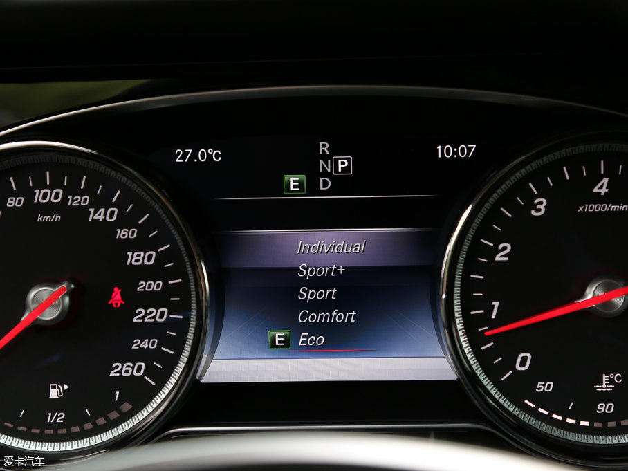 2017��YE��(j��)�p�T E 300 Coupe