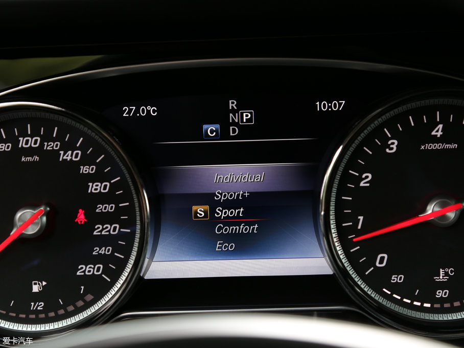 2017��YE���p�T E 300 Coupe