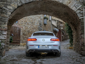 2017��E 400 4MATIC Coupe ���w���^