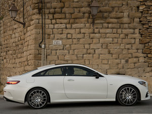 2017��E 400 4MATIC Coupe ���w���^