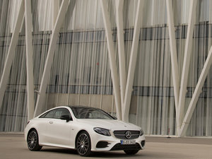 2017��E 400 4MATIC Coupe ���w���^