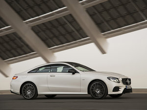2017��E 400 4MATIC Coupe ���w���^