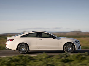 2017��E 400 4MATIC Coupe ���w���^