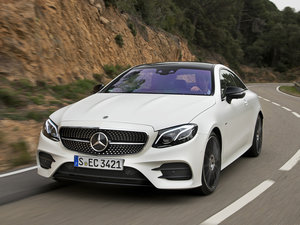 2017��E 400 4MATIC Coupe ���w���^