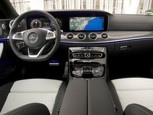 2017��E 400 4MATIC Coupe �п؅^