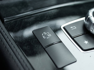 2017CLS 320 ݲʰ п؅^