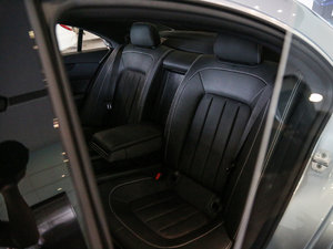 2017款CLS 400 4MATIC 逸彩版 后排座椅