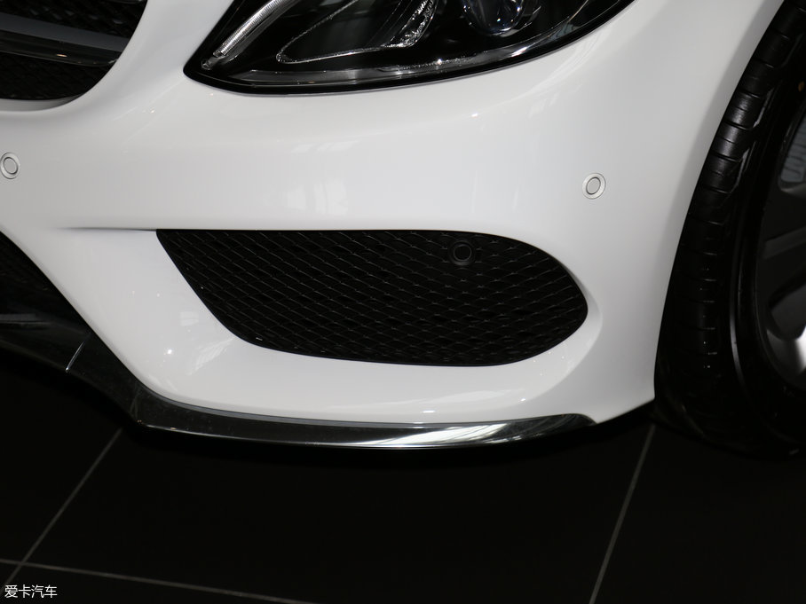 2017YC(M) Ŀ C 180 