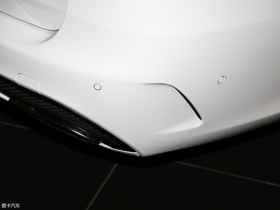 2017YC(M) Ŀ C 180 