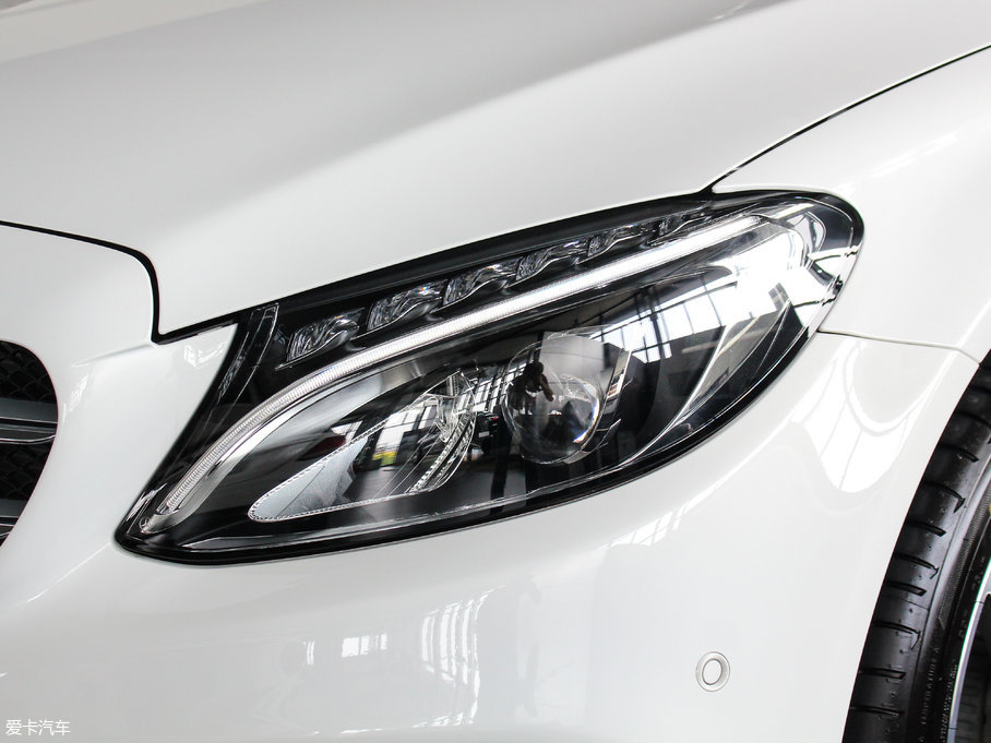 2017YC(M) Ŀ C 200