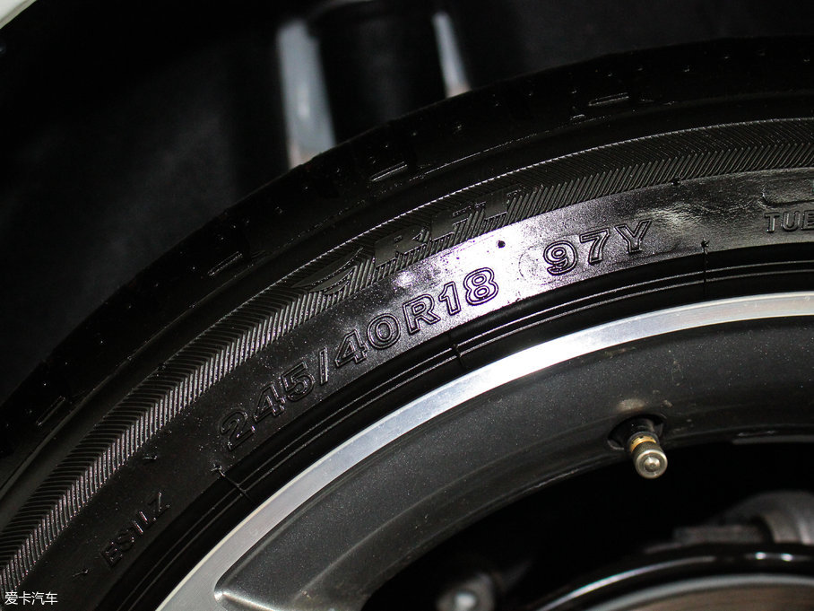 2017YC(M) Ŀ C 200