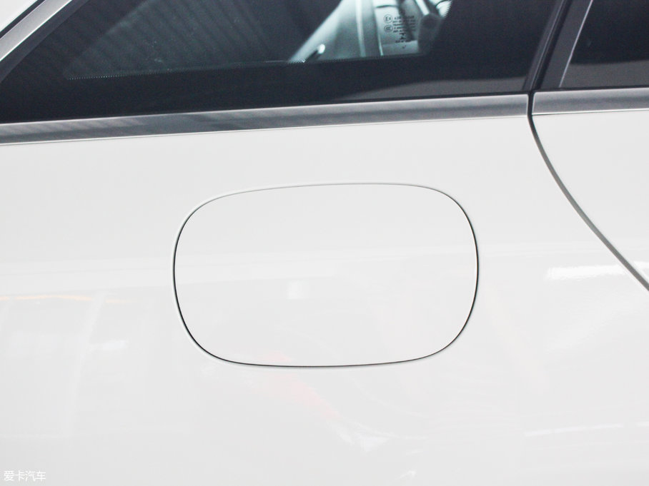 2017YC(M) Ŀ C 200