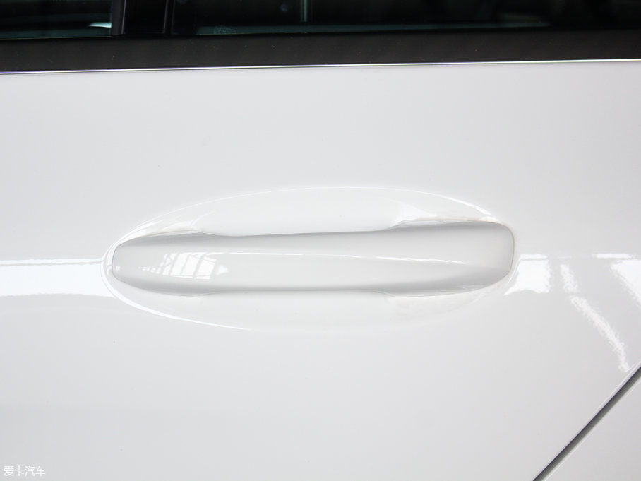 2017YC(M) Ŀ C 200