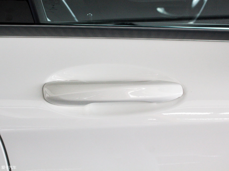 2017YC(M) Ŀ C 200