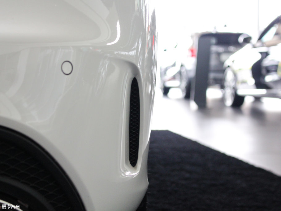 2017YC(M) Ŀ C 200