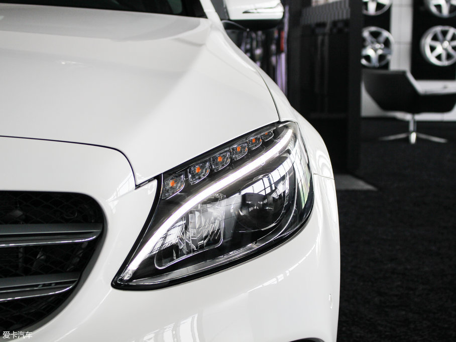 2017YC(M) Ŀ C 200