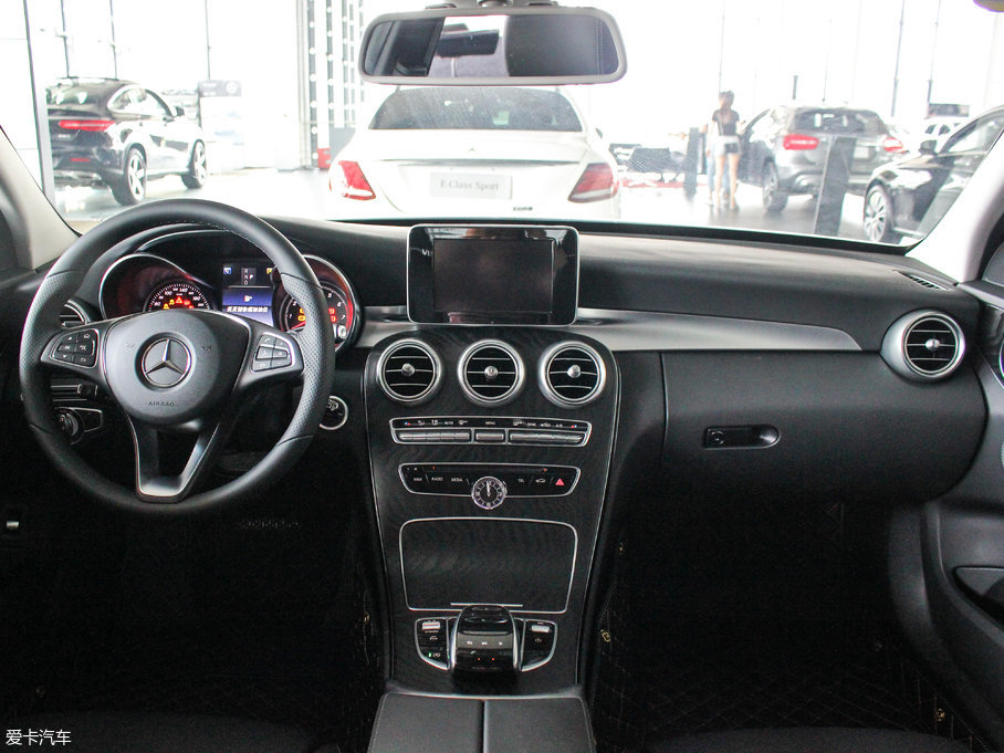 2017YC(M) Ŀ C 200