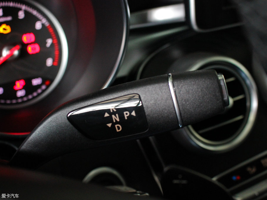 2017YC(M) Ŀ C 200