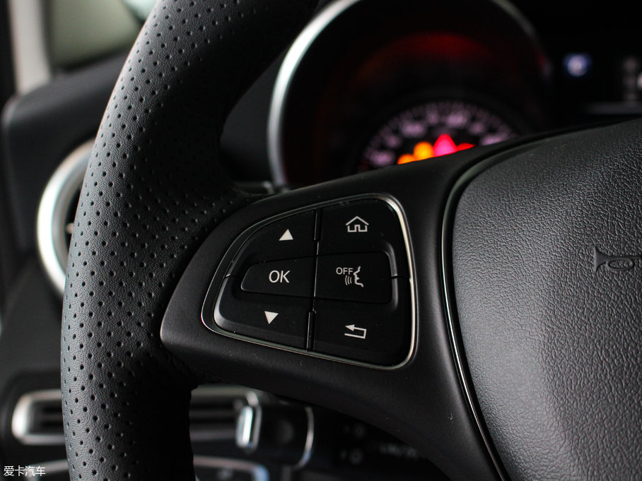 2017YC(M) Ŀ C 200