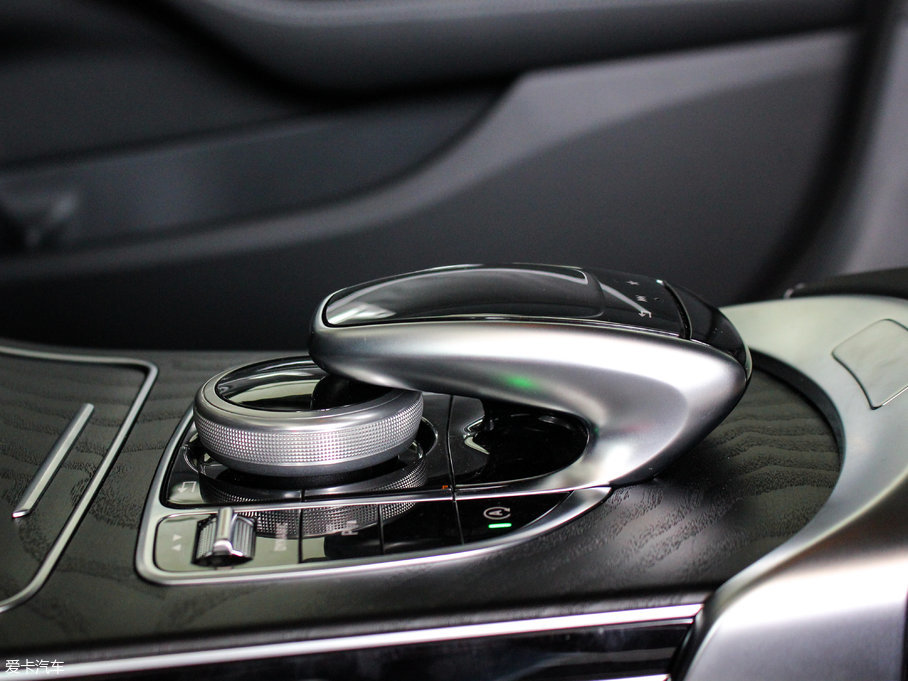 2017YC(M) Ŀ C 200