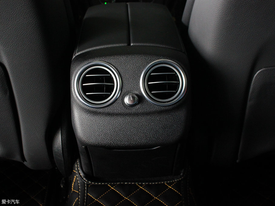 2017YC(M) Ŀ C 200