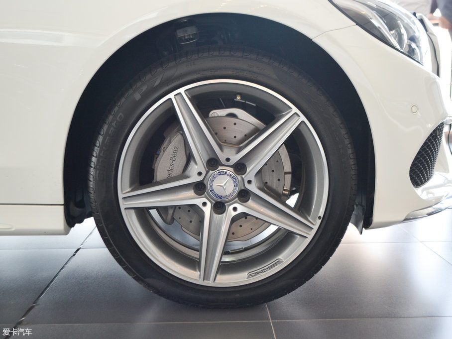 2017YC(M) Ŀ C 200 4MATIC