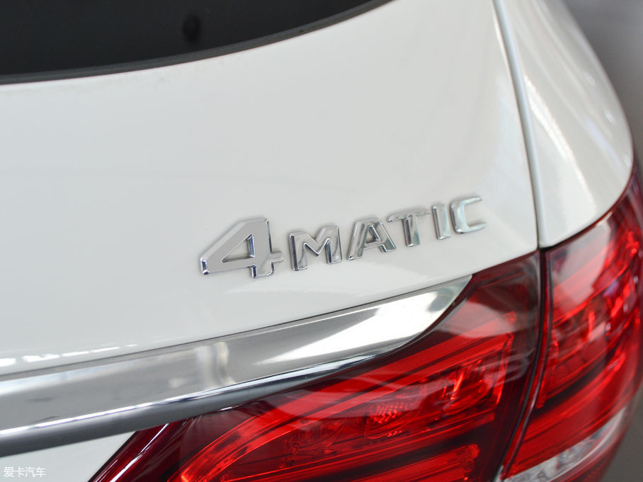 2017YC(M) Ŀ C 200 4MATIC