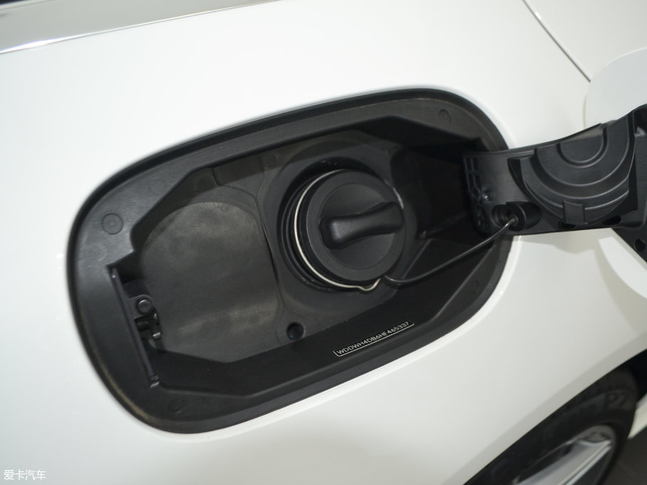 2017YC(M) Ŀ C 200 4MATIC