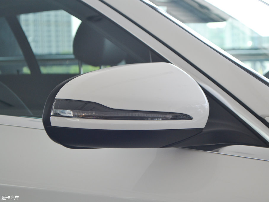 2017YC(M) Ŀ C 200 4MATIC