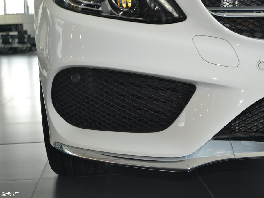 2017YC(M) Ŀ C 200 4MATIC