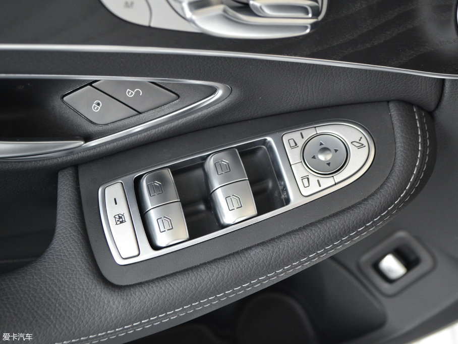 2017YC(M) Ŀ C 200 4MATIC