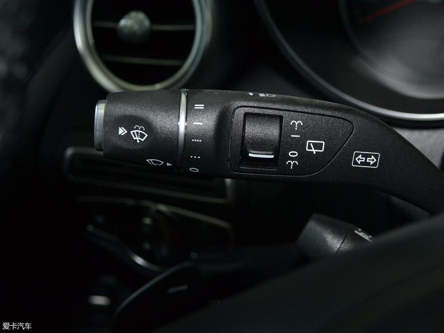 2017YC(M) Ŀ C 200 4MATIC