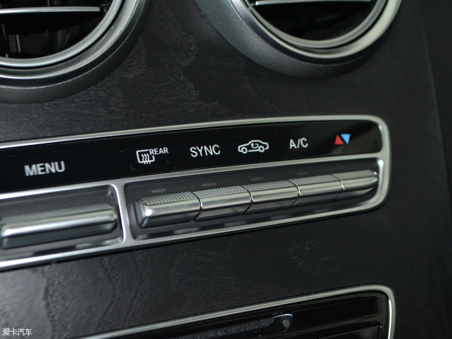 2017YC(M) Ŀ C 200 4MATIC