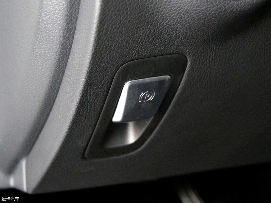 2017YC(M) Ŀ C 200 4MATIC