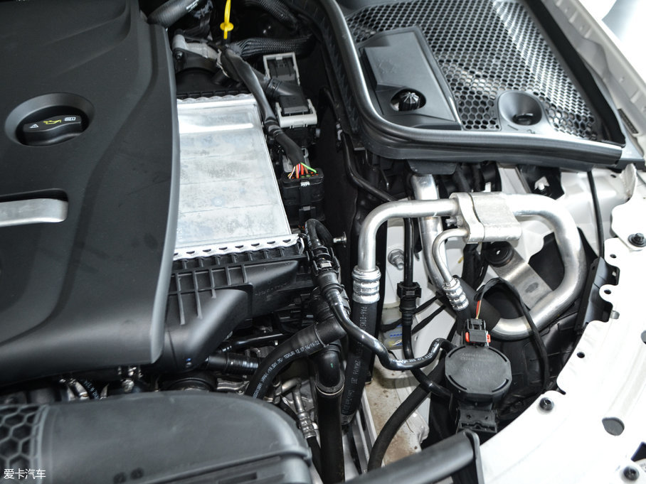 2017YC(M) Ŀ C 200 4MATIC