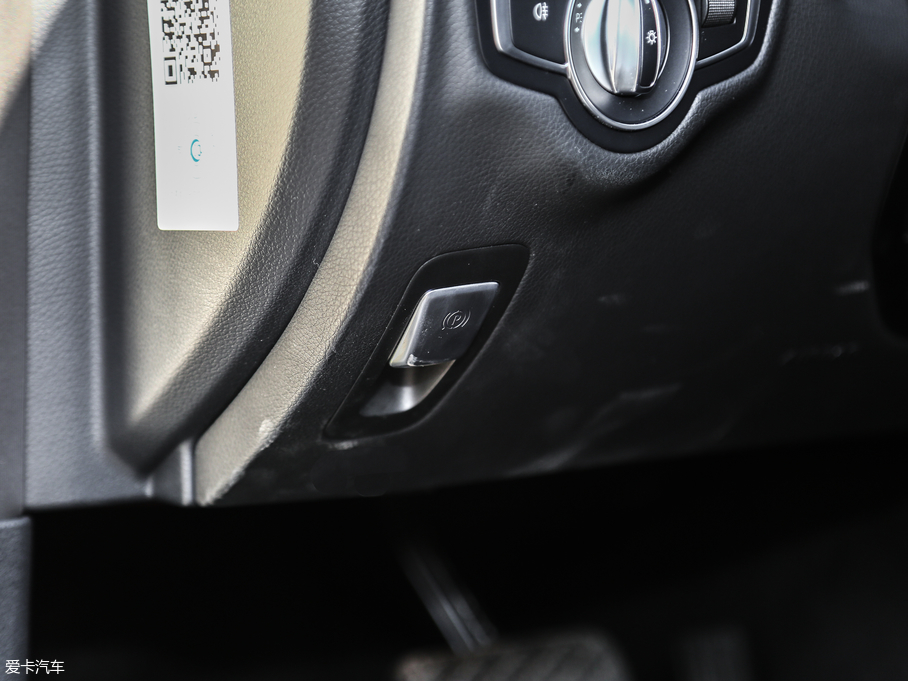 2017YC(M) Ŀ C 200 4MATIC