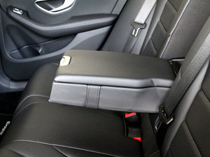 2017Ŀ C 200 4MATIC g