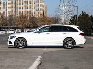 2017款改款 C 200 4MATIC 正侧（左）