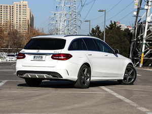 2017款改款 C 200 4MATIC 整体外观
