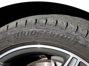 2017Ŀ C 200 4MATIC ݆̥ߴ